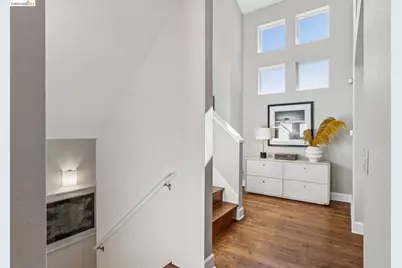 7084 Westmoorland Dr, Berkeley, CA 94705 - Photo 24