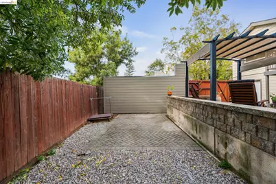 4651 Fair Ave, Oakland, CA 94619 - Photo 34