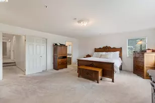 2745 Butters Dr, Oakland, CA 94602 - Photo 18