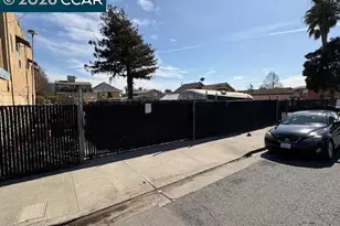 258 3rd St, Richmond, CA 94804 - Photo 1