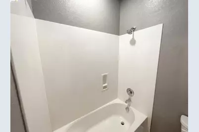 8581 Pinehollow Cir, Discovery Bay, CA 94505 - Photo 24