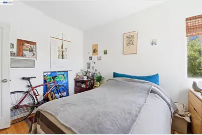 1682 Oxford St, Berkeley, CA 94709 - Photo 18