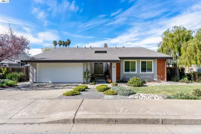 38821 Canyon Heights Dr, Fremont, CA 94536 - Photo 1