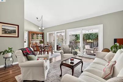 38821 Canyon Heights Dr, Fremont, CA 94536 - Photo 18