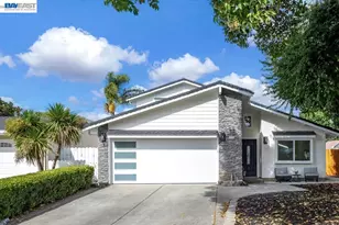 34858 Starling Dr, Union City, CA 94587 - Photo 2