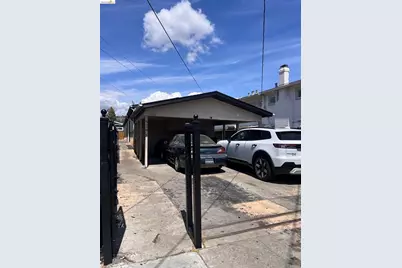 6230 Hayes St, Oakland, CA 94621 - Photo 2