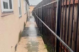 6230 Hayes St, Oakland, CA 94621 - Photo 6