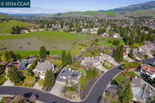 10 Crown Valley Ct, Danville, CA 94506 - Photo 54