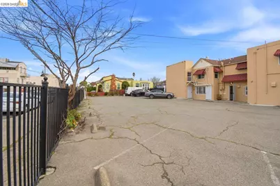 2809 Macdonald Ave, Richmond, CA 94804 - Photo 44