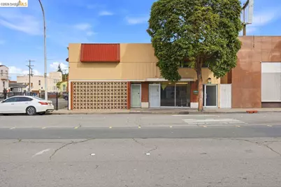 2809 Macdonald Ave, Richmond, CA 94804 - Photo 2