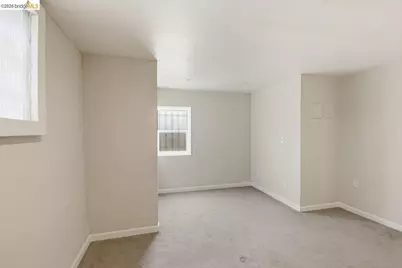 2809 Macdonald Ave, Richmond, CA 94804 - Photo 8