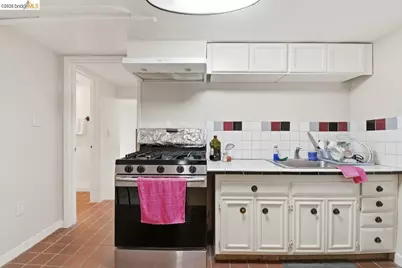 2809 Macdonald Ave, Richmond, CA 94804 - Photo 20