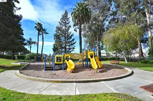 2966 Meridien Cir, Union City, CA 94587 - Photo 48