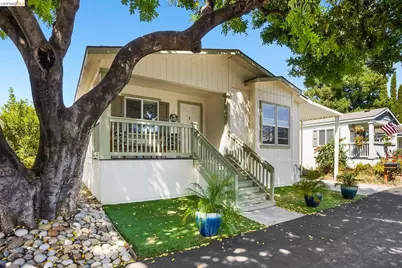 156 Tiki Ln, Pittsburg, CA 94565 - Photo 2