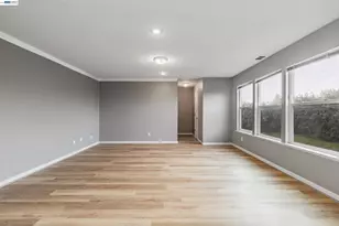 1255 Day Light Dr, Merced, CA 95348 - Photo 10