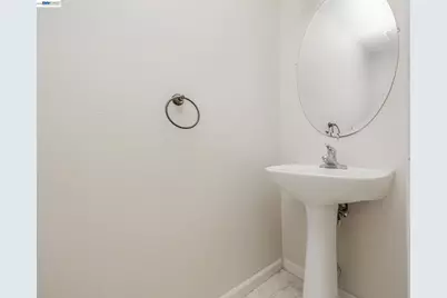 1255 Day Light Dr, Merced, CA 95348 - Photo 12