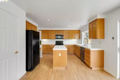 370 Gristmill Dr, Brentwood, CA 94513 - Photo 26