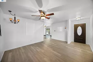 2921 Rimrock Ct, Modesto, CA 95355 - Photo 8