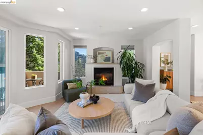 6839 Sherwick Dr, Berkeley, CA 94705 - Photo 2