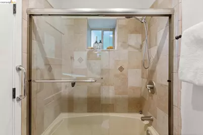 6839 Sherwick Dr, Berkeley, CA 94705 - Photo 18