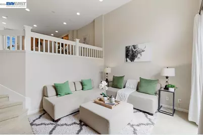 35185 11th St, Union City, CA 94587 - Photo 2