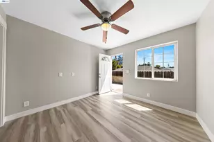 2102 Overhill Rd, Concord, CA 94520 - Photo 16