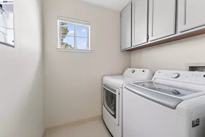 1360 Toulon Ct, Livermore, CA 94551 - Photo 32