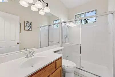1360 Toulon Ct, Livermore, CA 94551 - Photo 22