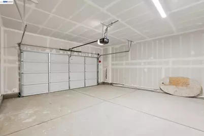 108 Creek View Cir, Fairfield, CA 94533 - Photo 34