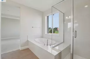 108 Crk Vw Cir, Fairfield, CA 94533 - Photo 32