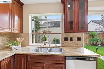 5410 Buckner Ter, Fremont, CA 94555 - Photo 10