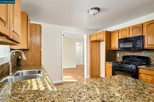 2754 19th St, San Pablo, CA 94806 - Photo 4