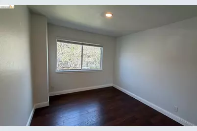 1800 Laguna St #APT 5, Concord, CA 94520 - Photo 18