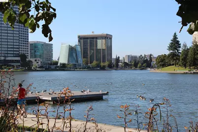 989 Webster St #450, Oakland, CA 94607 - Photo 2