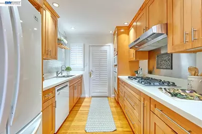 1515 Miramonte Ave, Mountain View, CA 94040 - Photo 14