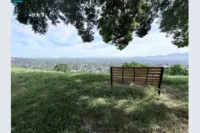 1975 Fair Ridge Ct, Walnut Creek, CA 94597 - Photo 50