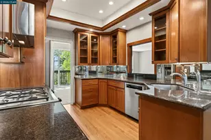 1975 Fair Ridge Ct, Walnut Creek, CA 94597 - Photo 16