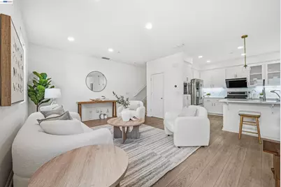 1226 Creekside Way, Milpitas, CA 95035 - Photo 4