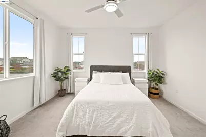 17575 Altair Way, Lathrop, CA 95330 - Photo 12