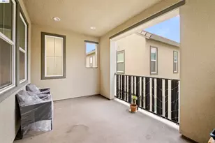 17575 Altair Wy, Lathrop, CA 95330 - Photo 10