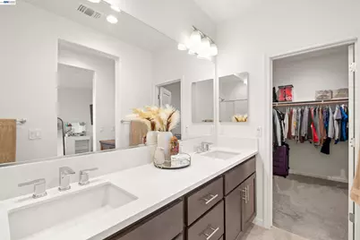 17575 Altair Way, Lathrop, CA 95330 - Photo 14