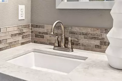 23158 Canyon Terrace Dr, Castro Valley, CA 94552 - Photo 38