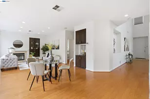 1574 Nobu Dr, San Jose, CA 95131 - Photo 16