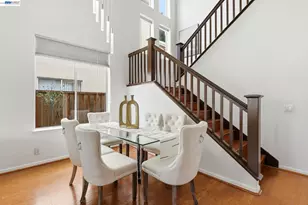 1574 Nobu Dr, San Jose, CA 95131 - Photo 18