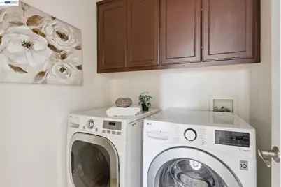 1574 Nobu Dr, San Jose, CA 95131 - Photo 40