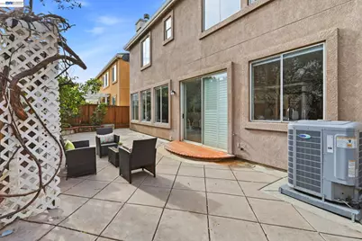 1574 Nobu Dr, San Jose, CA 95131 - Photo 44