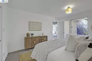 6956 Sayre Dr, Oakland, CA 94611 - Photo 46