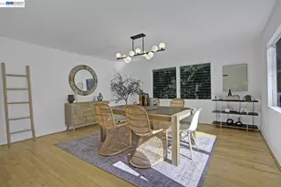 6956 Sayre Dr, Oakland, CA 94611 - Photo 32