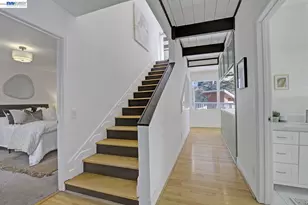 6956 Sayre Dr, Oakland, CA 94611 - Photo 22