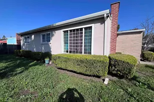 605 Tyler St, Oakland, CA 94603 - Photo 2